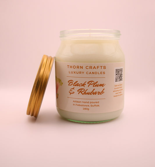 Black Plum & Rhubarb luxury candle 280g