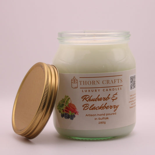 Rhubarb & Blackberry Large Luxury Candle